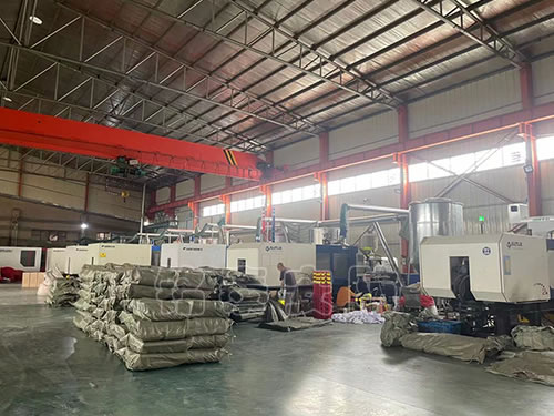 �}(c��ng)��(ch��)չʾ