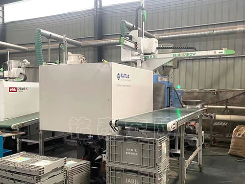 �}(c��ng)��(ch��)չʾ