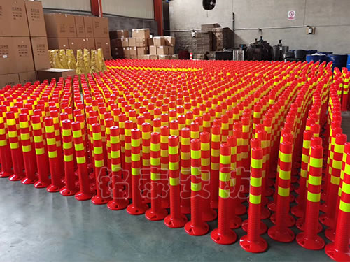 �}(c��ng)��(ch��)չʾ