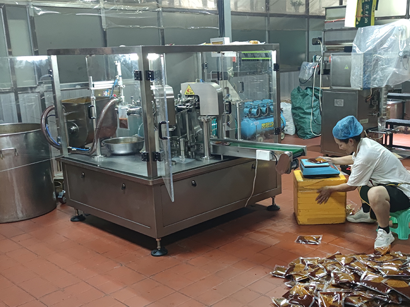 南京火鍋底料包裝機(jī)廠家定制全自動