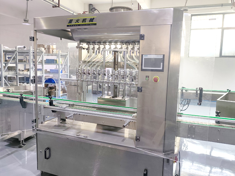 液體生物肥自動灌裝機-1.jpg